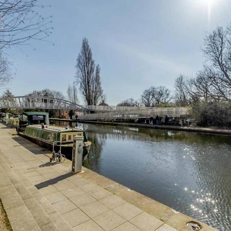 Lovely Luxury 1-Bed Apartment In Wembley London Exterior photo